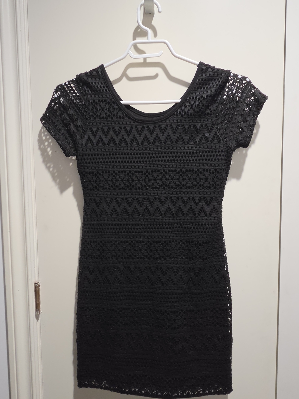 Black Crochet Lace Short Sleeve Party Dress for Tweens